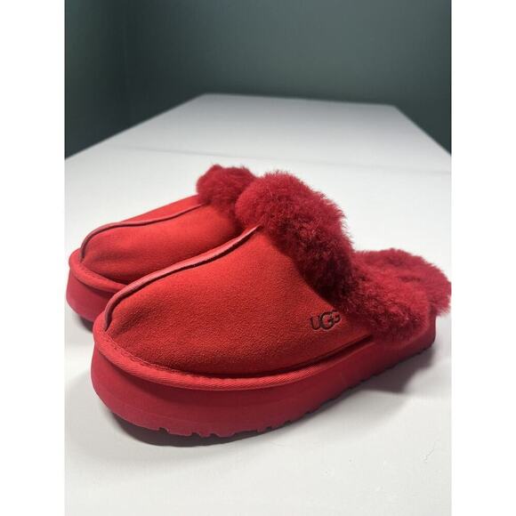 UGG Disquette Slip On Platform Womens size 7 Red Faux Fur Lined Slippers - Picture 1 of 8